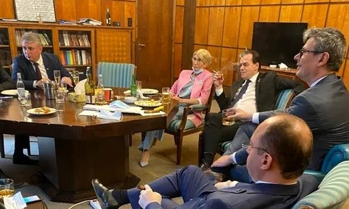 Apropiere socială, alcool și tutun în biroul lui Ludovic Orban jpeg