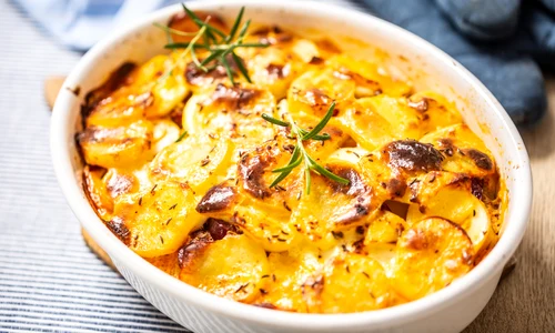 Cartofi gratinati  Sursa foto shutterstock 1509363071 jpg