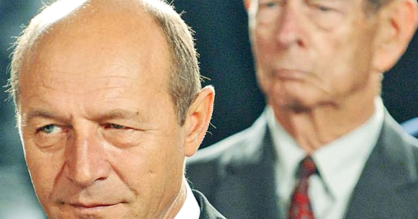 Protestul este organizat după ce Traian Băsescu a făcut comentarii la adresa Regelui Mihai
