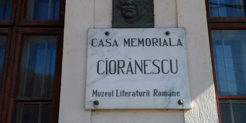 casa memoriala ion cioranescu moroieni