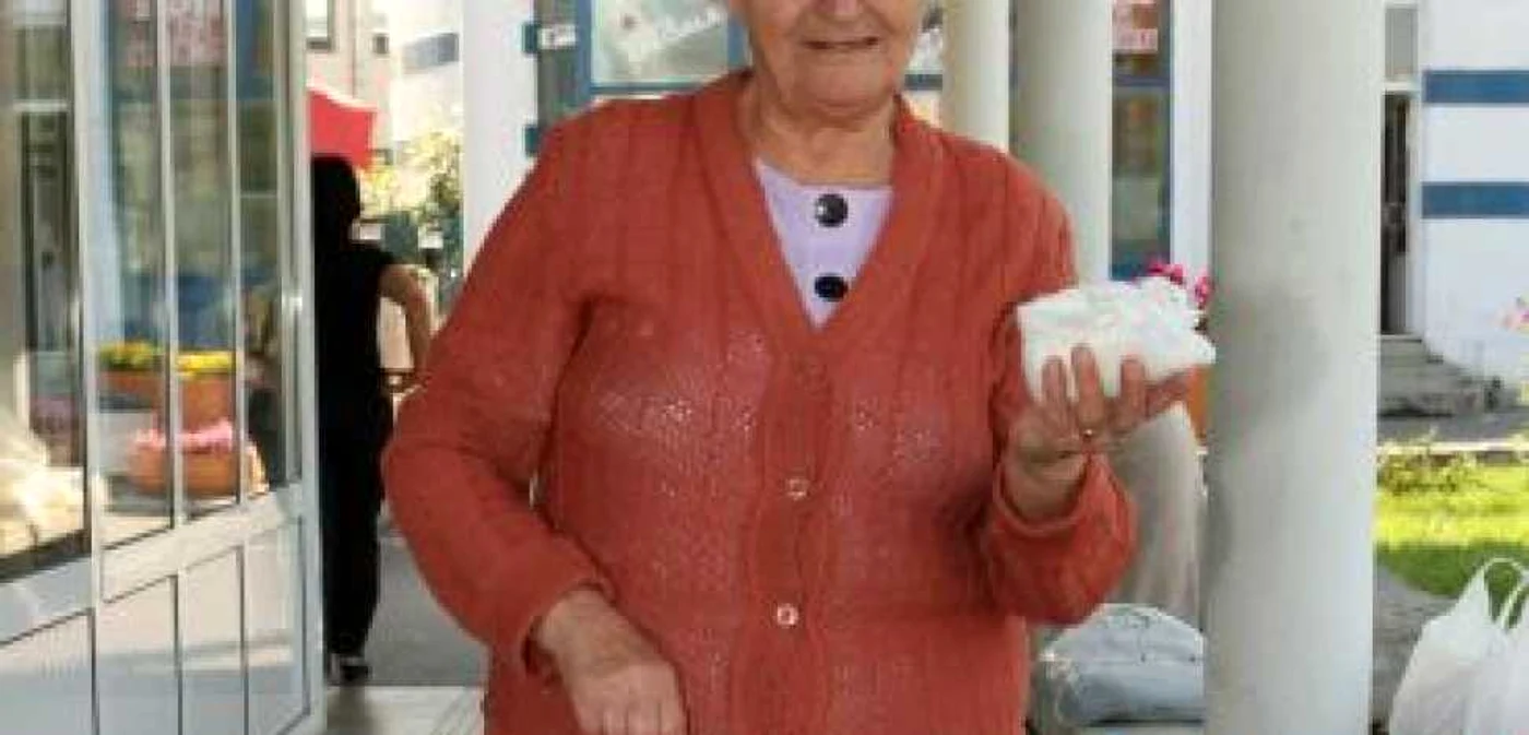 Braşov: Vasilica Gavrilescu nu va renunţa niciodată la croşetat şi cusut