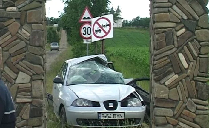 Victima a suferit numeroase leziuni mai ales la nivelul capului