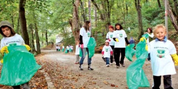 Judeţ cu judeţ: Cei 1.800 de angajaţi care lucrează la Regionala CFR Galaţi vor fi trimişi în şomaj tehnic