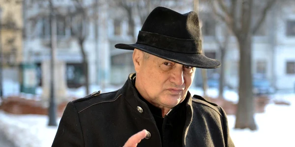 2 mircea dinescu se muta la prima tv 1 jpg jpeg