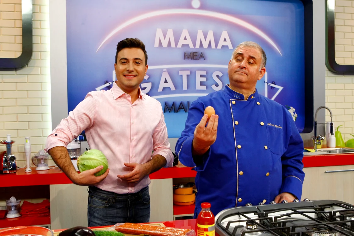Valentin Sanfira și Horia Vîrlan, gazdele show-ului ”Mama mea gătește mai bine”foto: Prima TV