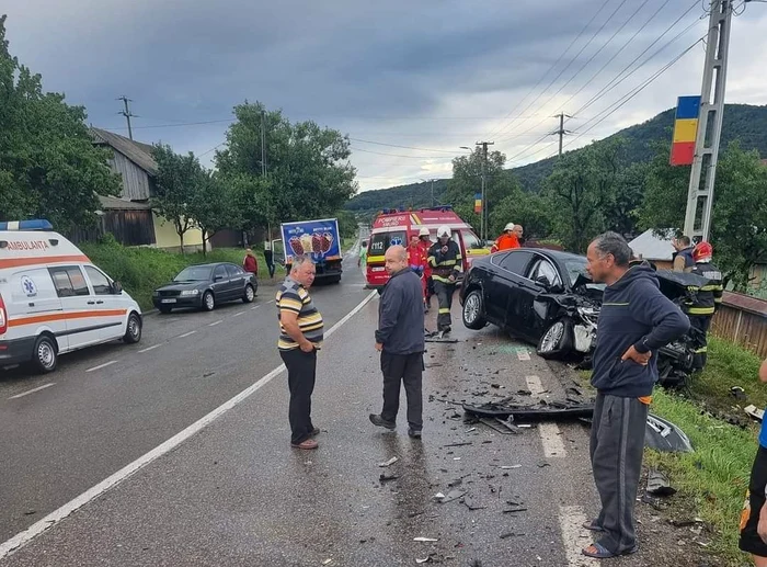 Vistimele au fost transportate la spital FOTO ISU Neamț