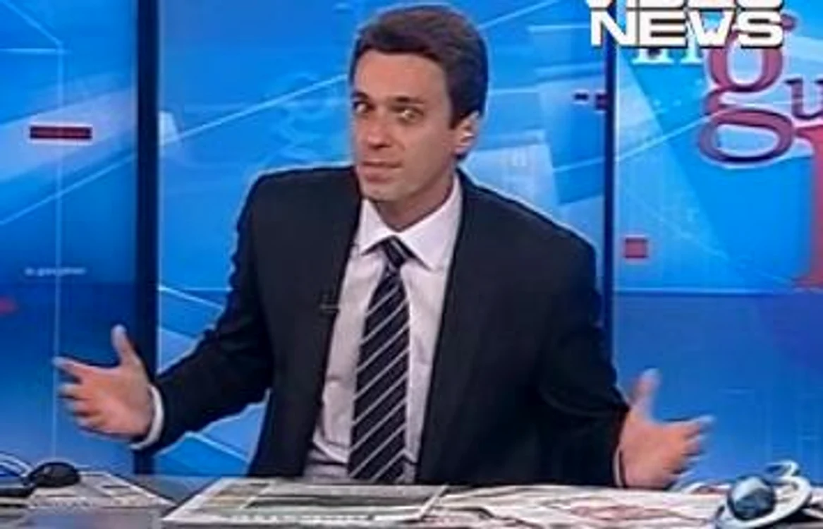 
    Mircea Badea ironizează România  