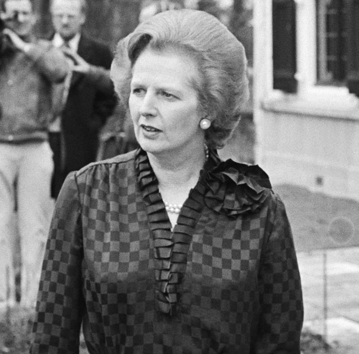 Înghețată la dozator cu Margaret Thatcher jpeg