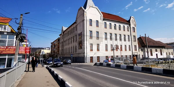 Orasul Hateg Foto Daniel Guță ADEVĂRUL (17) jpg