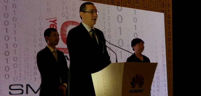 Victor Ponta, premierul României, a fost prezent la aniversarea a 10 ani de când Huawei e în România. FOTO Răzvan Băltăreţu/Adevărul