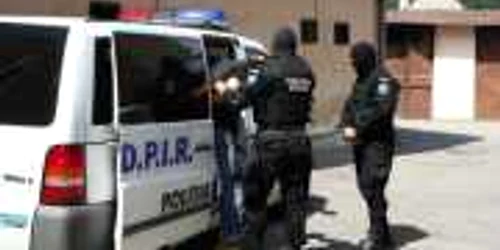 La razie au participat și reprezentanții altor instituții