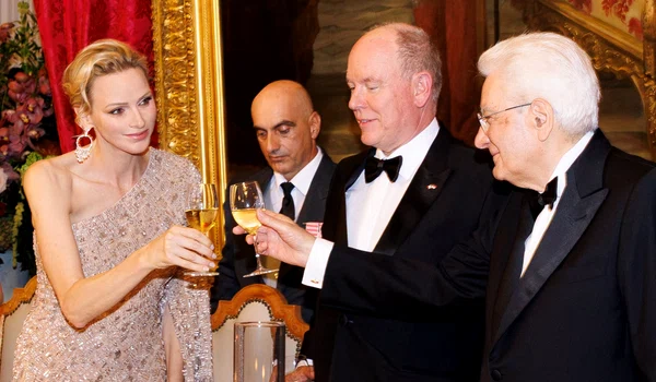 Prințesa Charlene de Monaco Prințul Albert și președintele Italiei Facebook2 jpg png