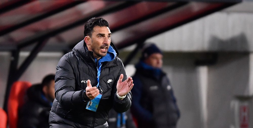 Elias Charalambous și Mihai Pintilii se ceartă care să conducă. Situație explozivă și în vestiarul FCSB