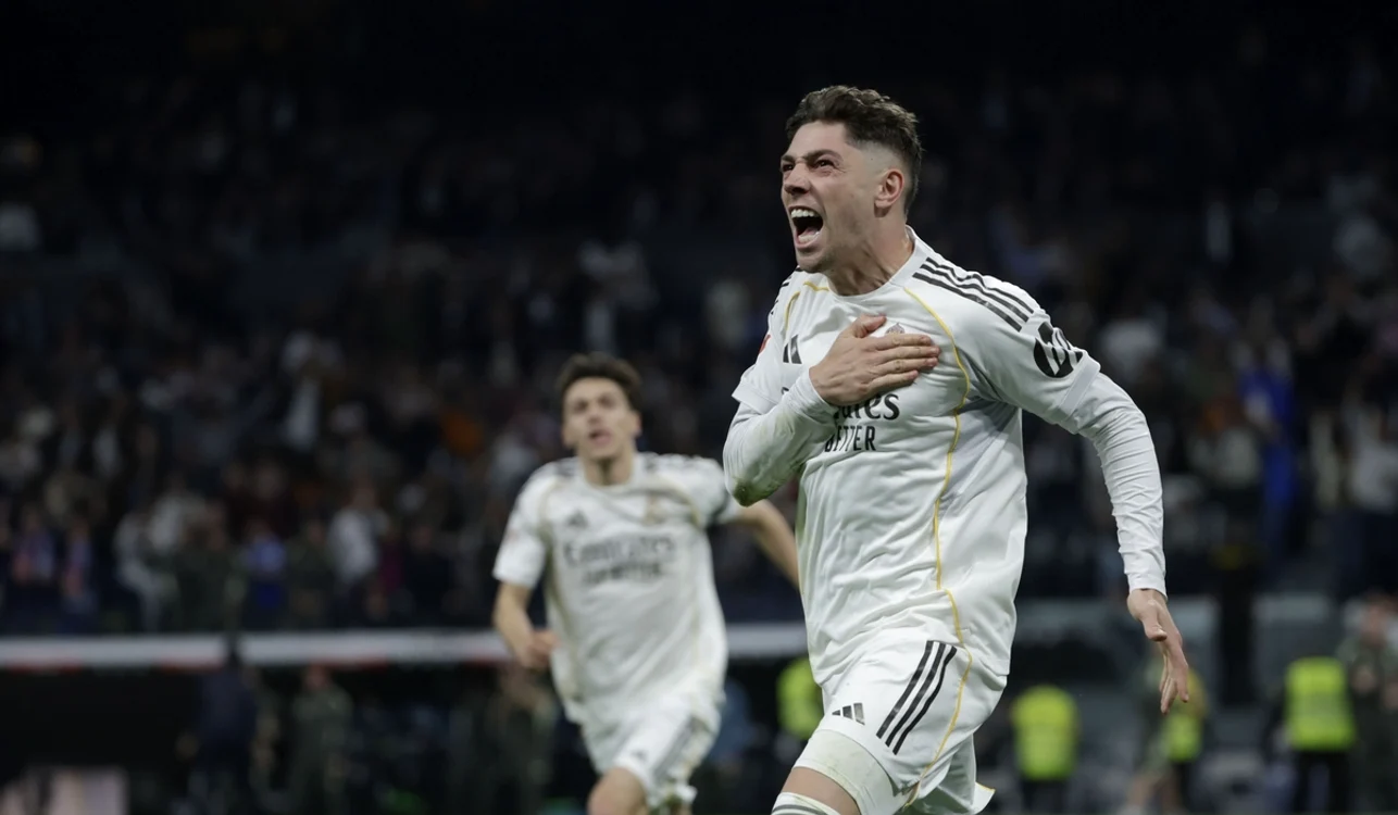 Federico Valverde a ajuns la spital, după incidentul cu Aurélien Tchouaméni (FOTO: EPA)