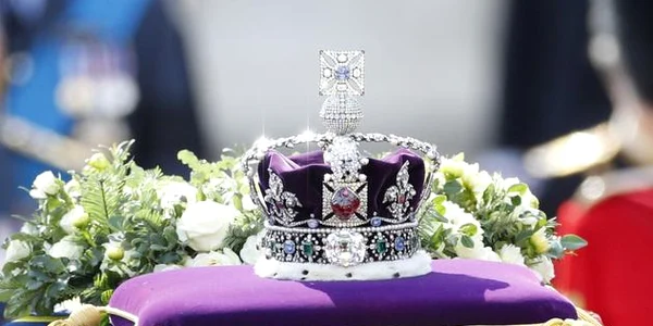 coroana imperiala regina elisabeta foto epa efe