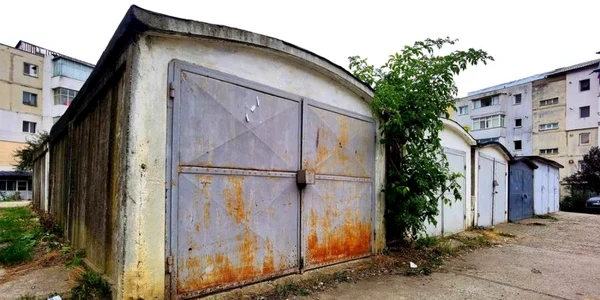 garaje FOTO zdbc.ro