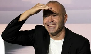 Andres Iniesta (EPA) jpg