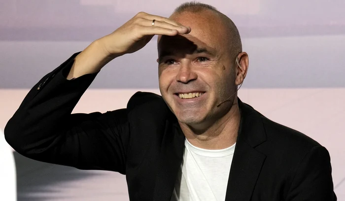Andrés Iniesta și-a anunțat retragerea din fotbal (FOTO: EPA)
