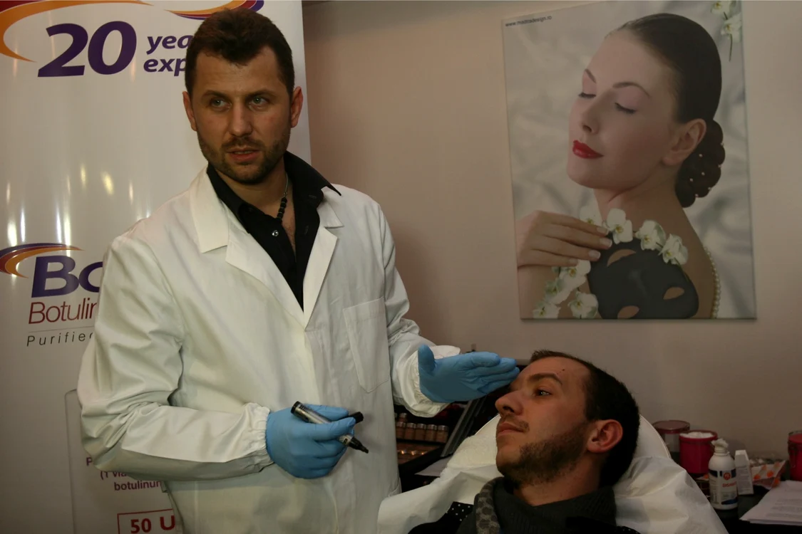 Dr. Călin Doboș