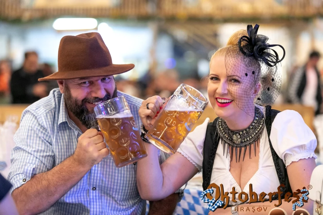 Începe Oktoberfest la Braşov FOTO Oktoberfest