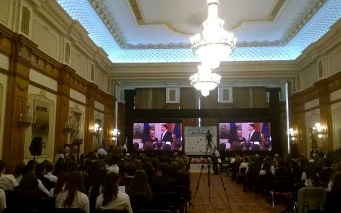Conferinţa Internaţională de Diplomaţie şi Afaceri globale