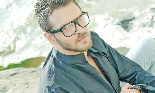 Romeo Visca s a născut pe 11 august 1986, în Oneşti  În 2011 a jucat în ”Iubiri secrete”, la Prima TV jpeg