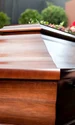 istockphoto sicriu inmormantare jpg