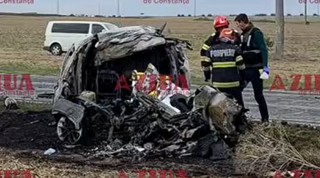 Autoturismul a ars în totalitate