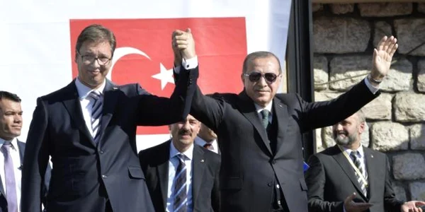 Erdogan alaturi de Vucic