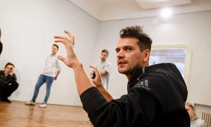Cuminţeniile lui Manuel Pelmuş jpeg