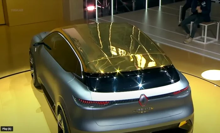 Renault Megane eVision se încarcă în 30 de minute