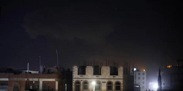 Atacuri ale Arabiei Saudite la Sanaa in Yemen FOTO EPA-EFE