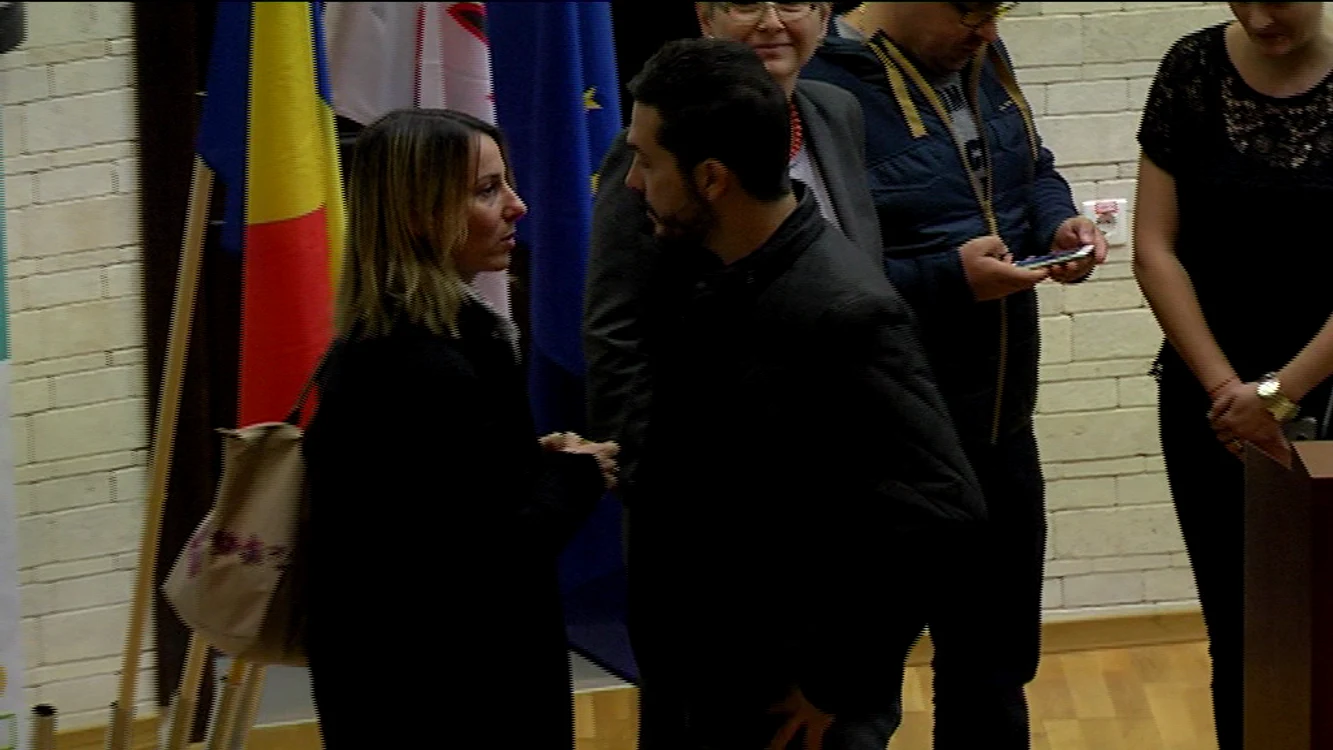 Adi a fost sprijinit de Lisa, soţia saFOTO Tudor Alexandrescu