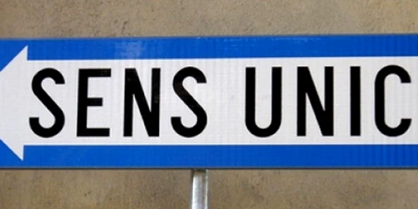 sens unic strada