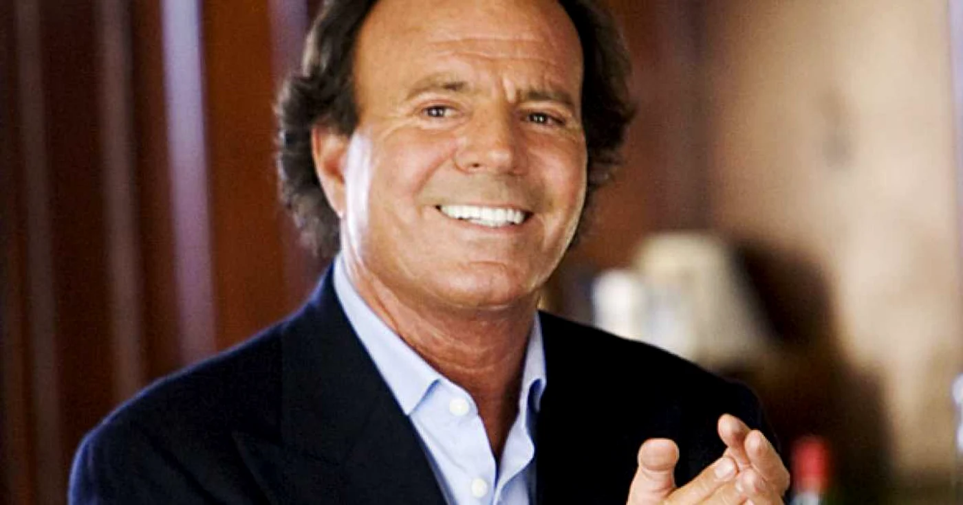 Julio Iglesias va ajunge mâine la Galaţi. Foto: Adevărul