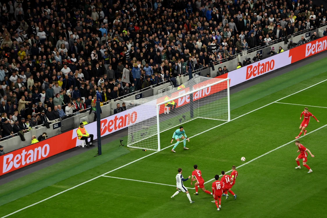 Tottenham Hotspur v AZ   UEFA Europa League 202425 League Phase MD3 (1) (1) jpg