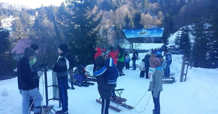 Tinerii s-au accidentat pe pârtia de tubing   Foto: Adevărul