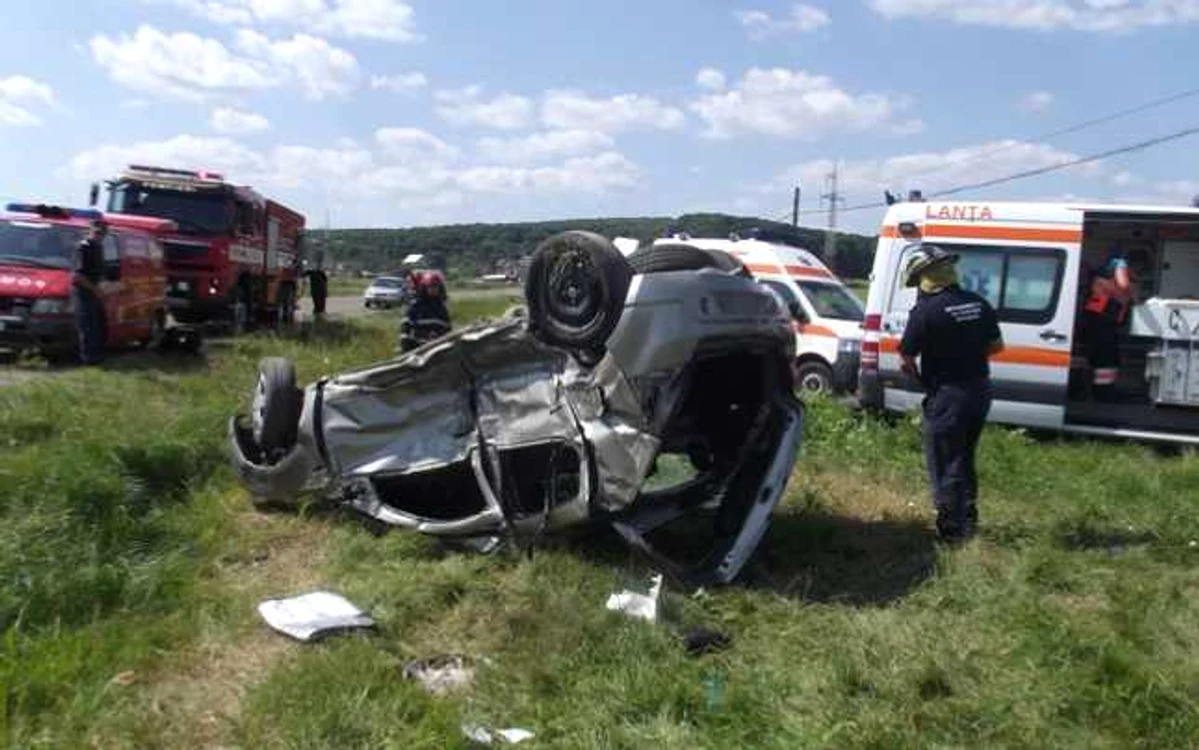 Maşina a fost distrusă în totalitate FOTO:adevarul