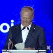 discurs gif gif