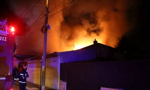 incendiu pompieri jpeg