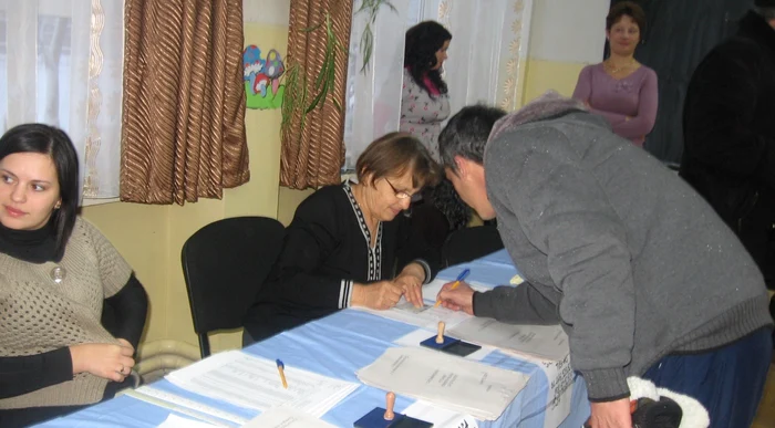 Secţiile de votare s-au închis FOTO Claudia Untaru Creţu