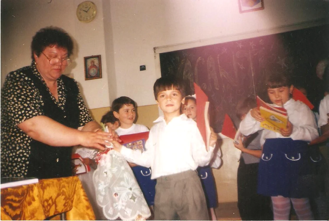 Andrei Ursu (Wrs), în copilărie, la școală 