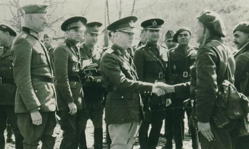 De ce a fost executat Ion Antonescu  Controversele din jurul capetelor de acuzare pledate de Tribunalul Poporului png