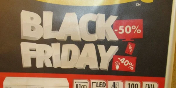 Reduceri puţine în magazinele din Râmnicu Vâlcea de Black Friday
