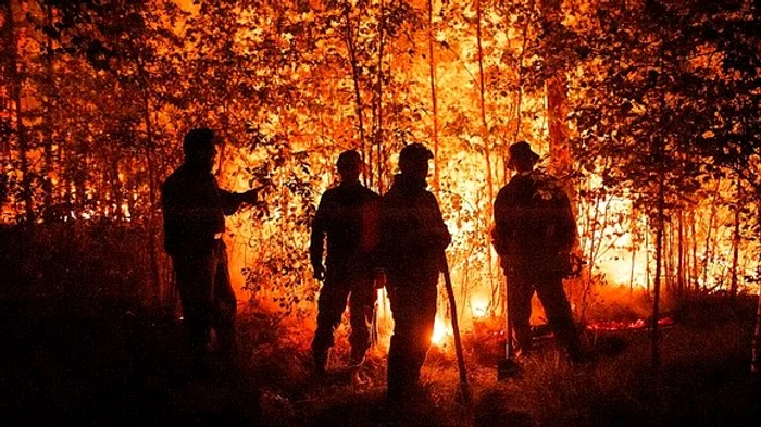 Peste 3.000 de pompieri se luptă cu dezastrul abătut asupra Siberiei