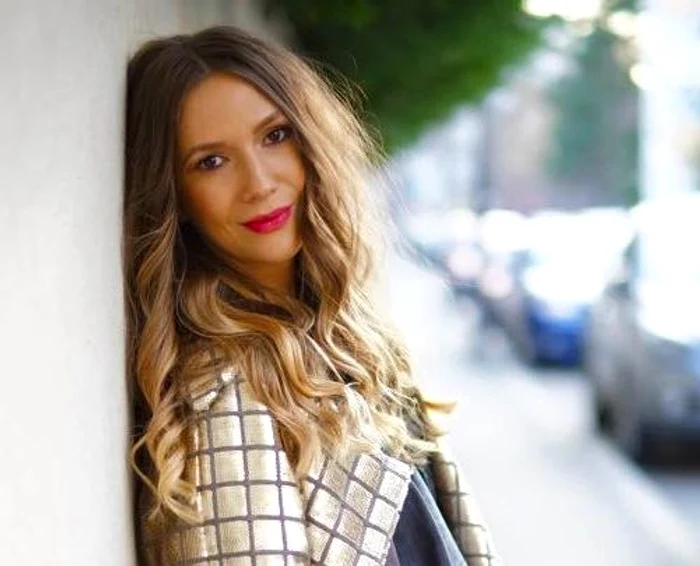 
    Adela Popescu este însărcinată în 27 de săptămânifoto: Arhiva Personală  