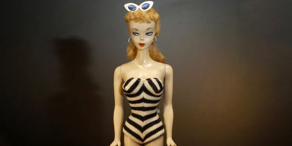 foto 3 front Barbie GETTY jpg