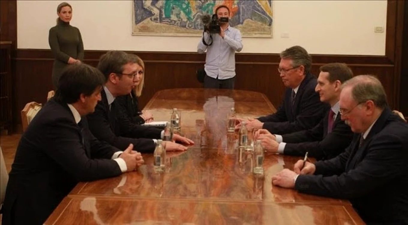 Şeful SVR (Serviciul de Informaţii Externe) al Rusie, Sergei Narishkin primit la Belgrad de preşedintele sârb  Vucic