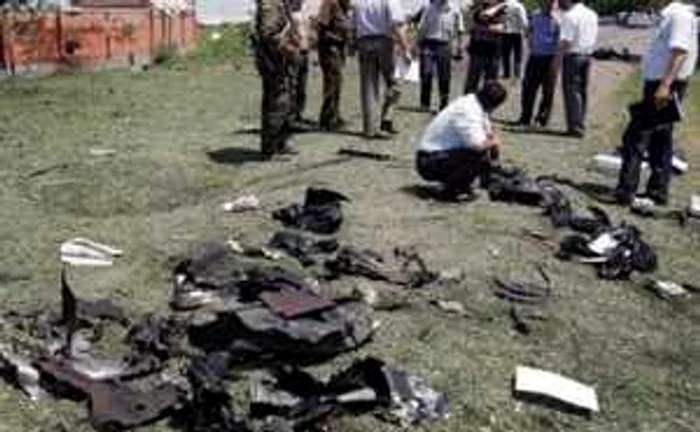 Atentat cu bombă în faţa Bursei din Atena