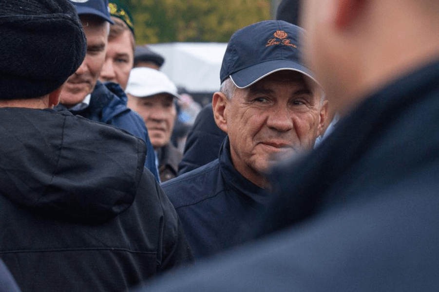 Liderul Republicii Tatarstan din Rusia nu a fost lăsat să intre în Rep. Moldova. Care este motivul